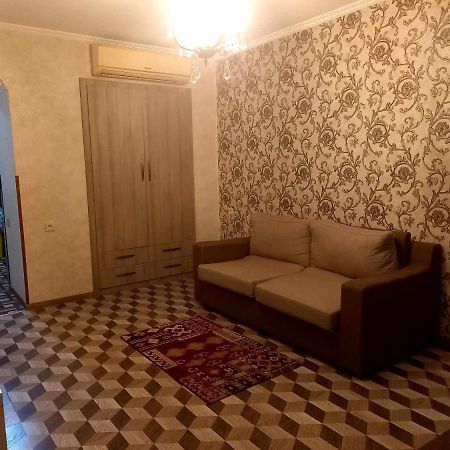 Apartment For Family Tbilisi Eksteriør billede